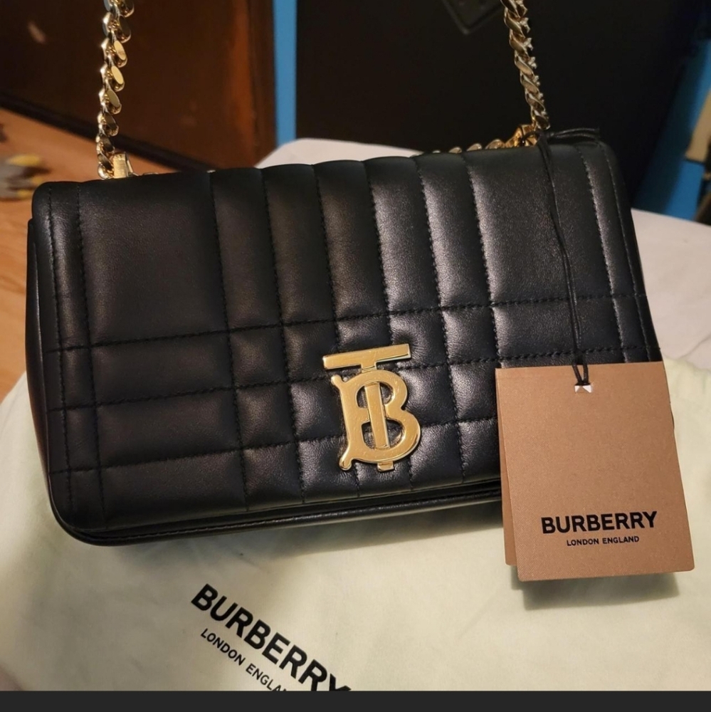 *NEW*  Burberry Black Quilted Leather Shoulder Bag with Gold Chain